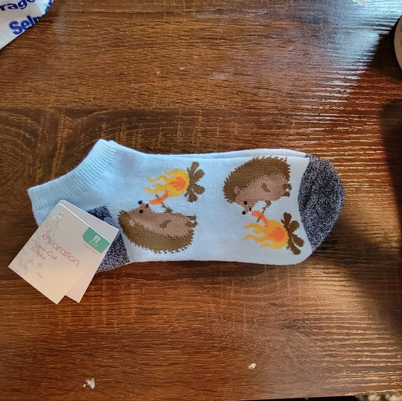 xhilaration low-cut socks 4-10 Hedgehog - Picture 2 of 4